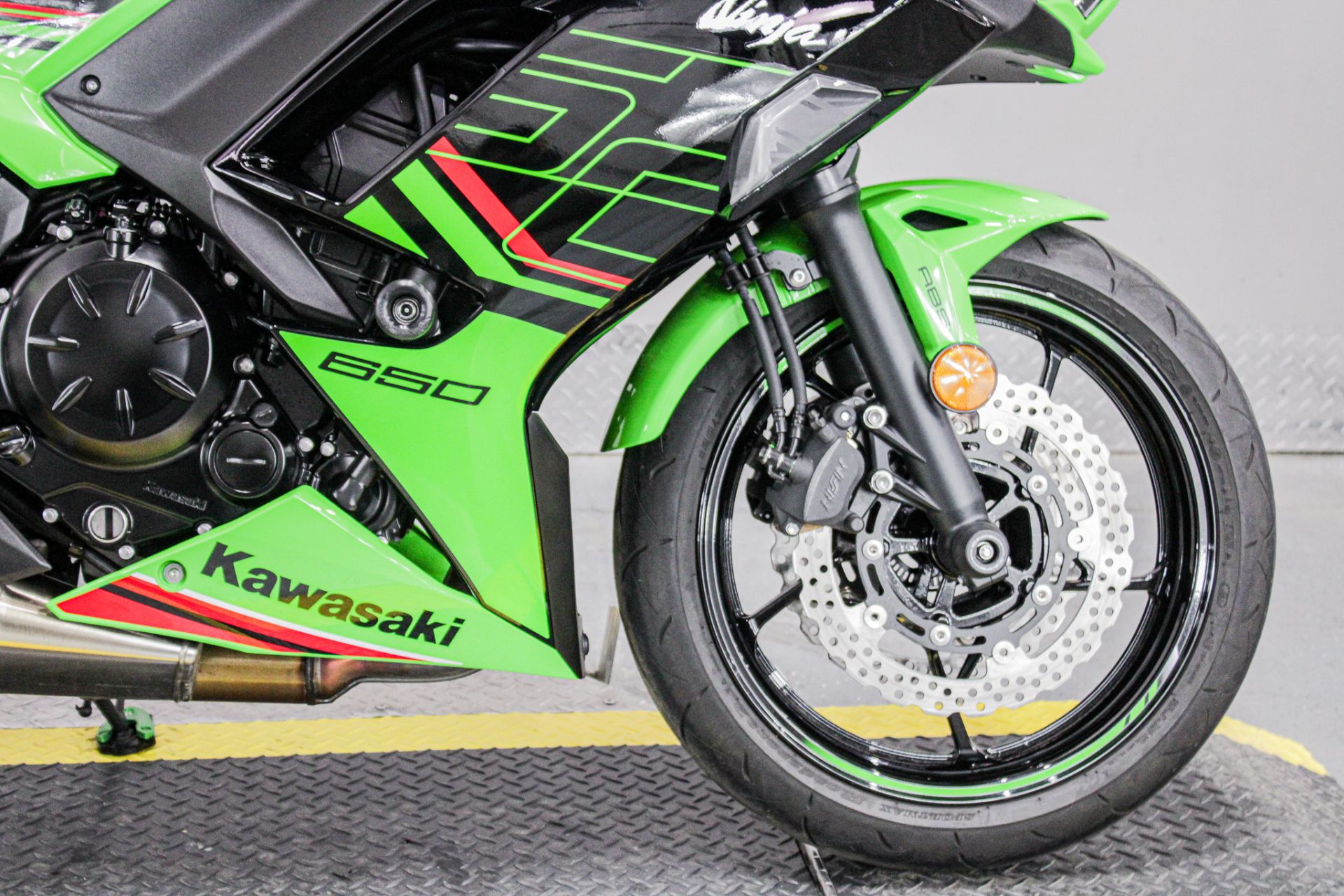 Front Tire - Photo 3