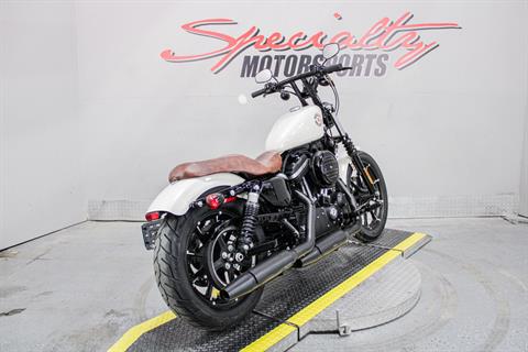 Rear Right Side Angle - Photo 5