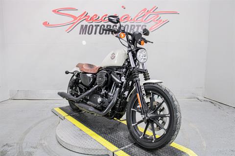 Front Right Side View - Photo 13