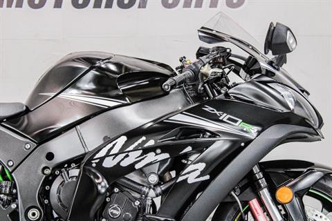 2017 Kawasaki NINJA ZX-10RR in Sacramento, California - Photo 2