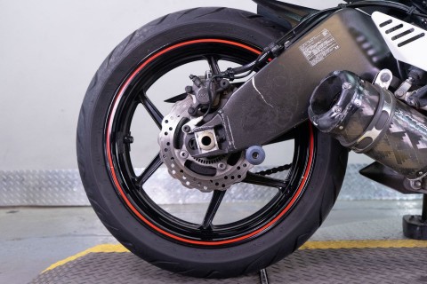 2013 Kawasaki Ninja® ZX™-6R in Sacramento, California - Photo 7