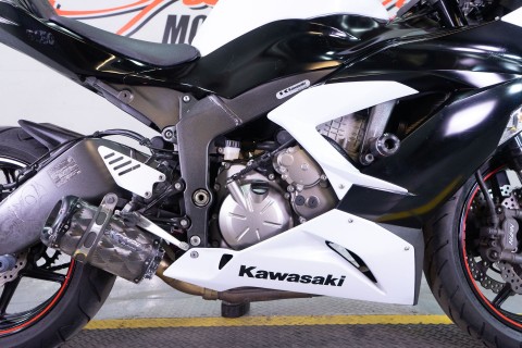 2013 Kawasaki Ninja® ZX™-6R in Sacramento, California - Photo 8