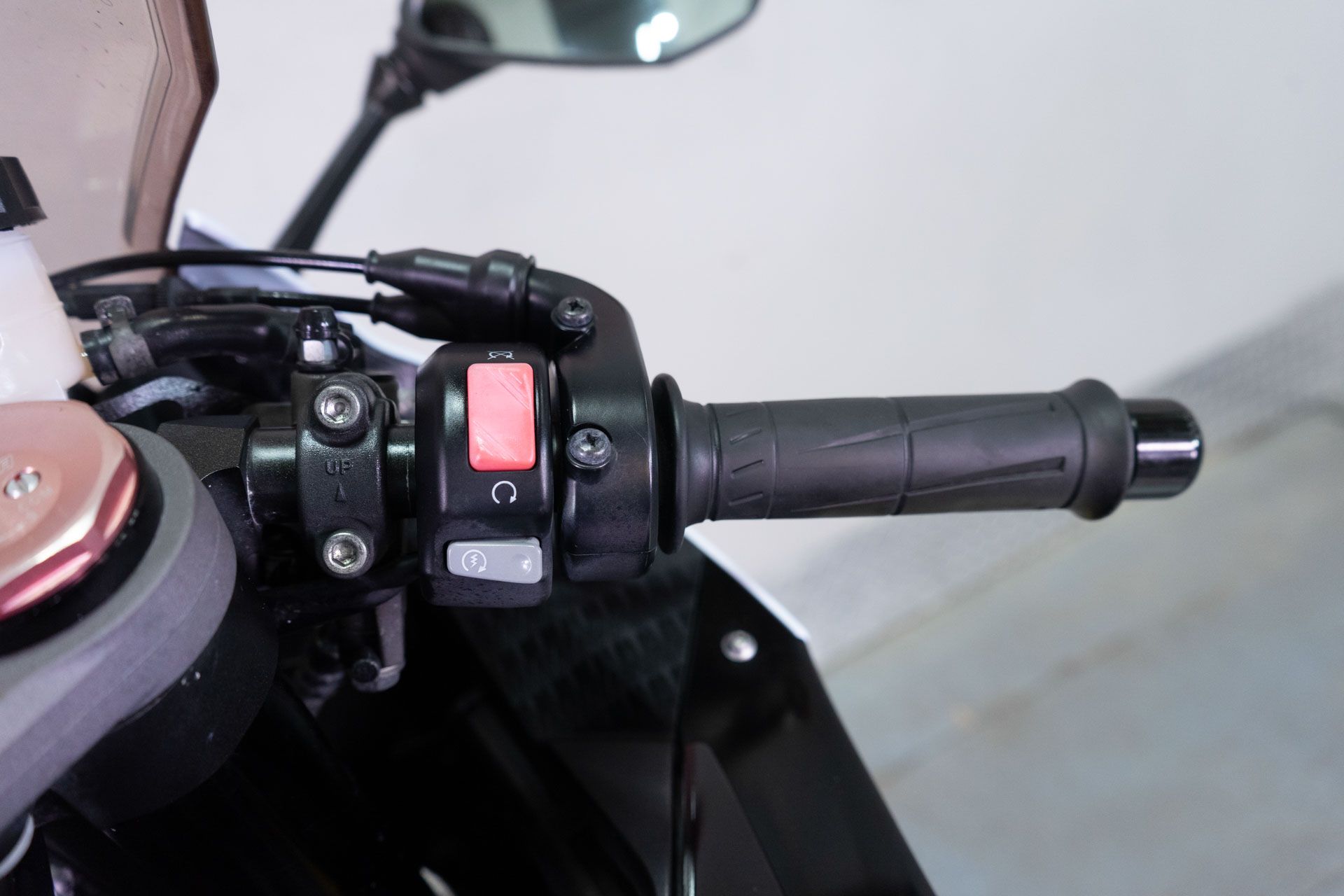 2013 Kawasaki Ninja® ZX™-6R in Sacramento, California - Photo 14