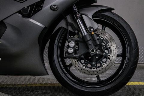 YAM010471 - 2016 - Yamaha Motor Corp., USA - YZF-R6 Front Tire - Photo 3