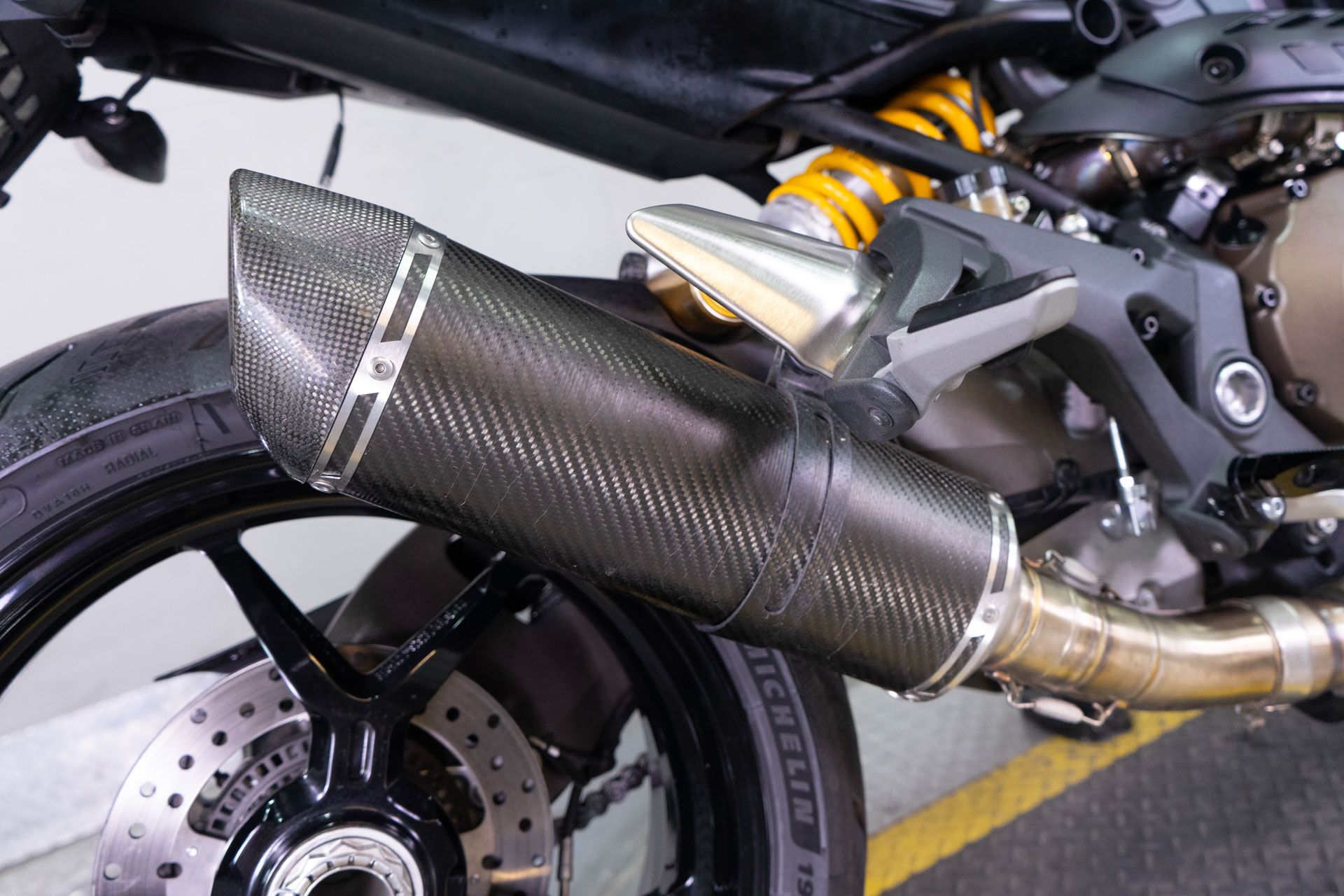 2016 Ducati Monster 1200 S in Sacramento, California - Photo 10