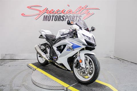 Front Right Side View - Photo 13