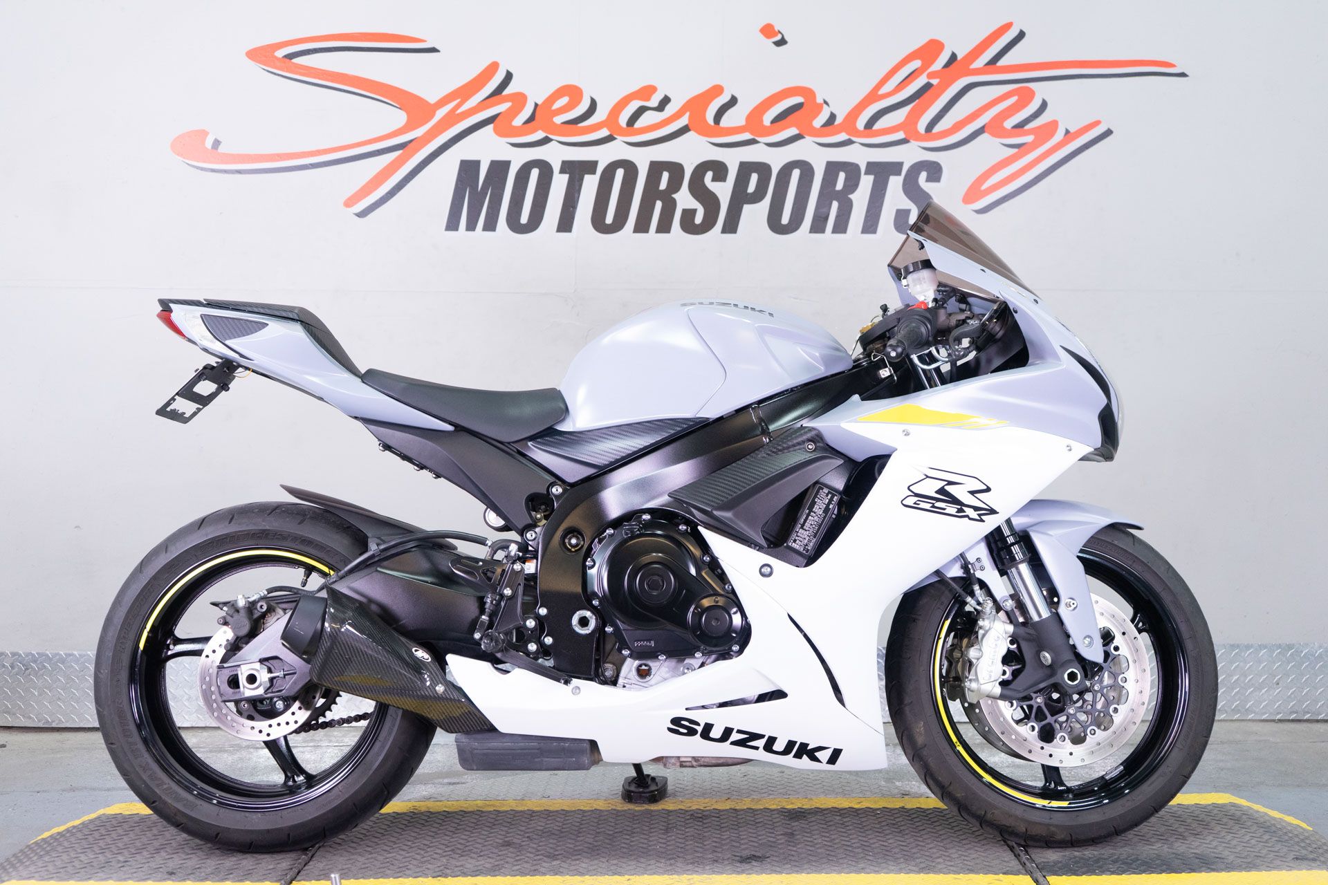 2022 Suzuki GSX-R600 in Sacramento, California - Photo 1