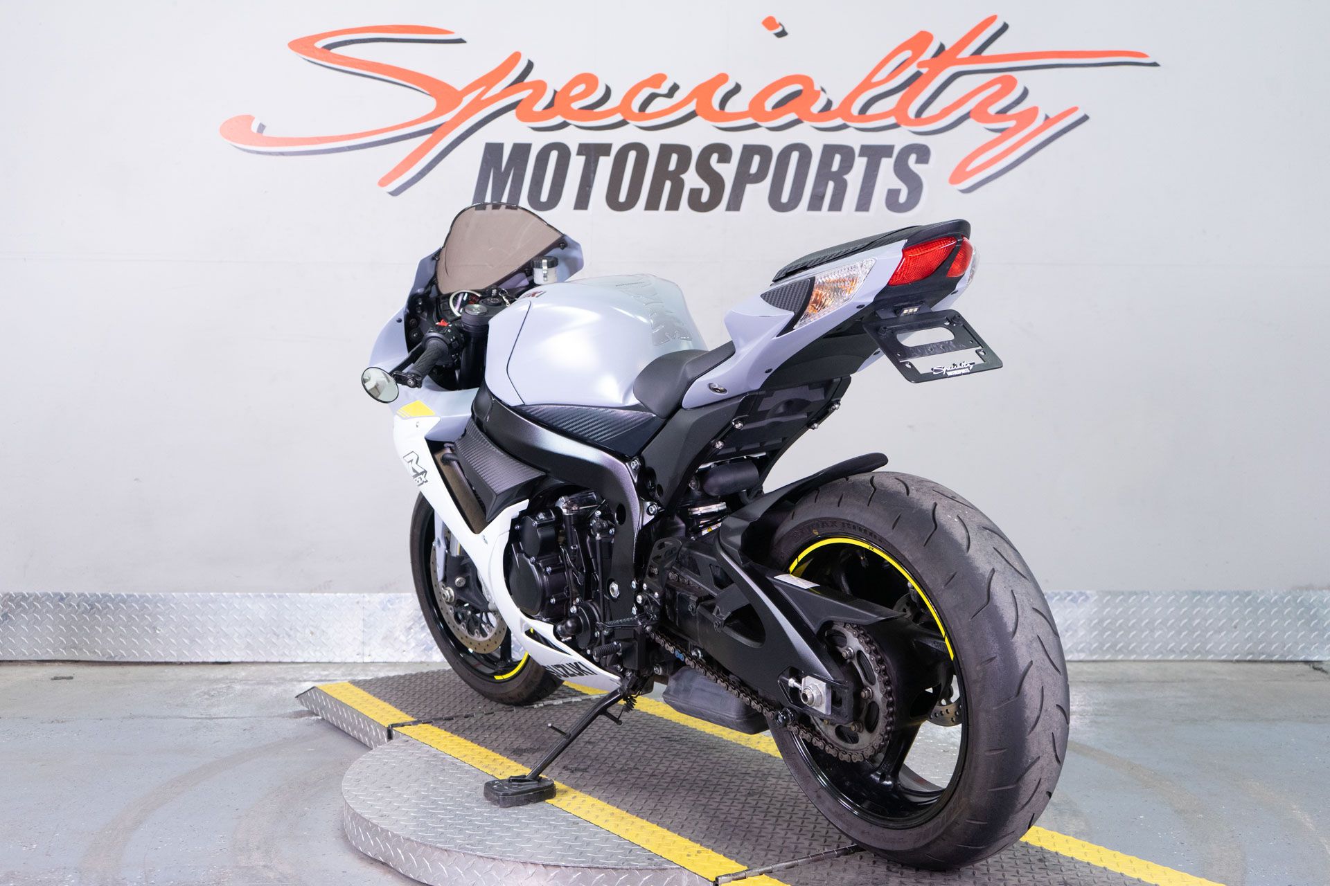 2022 Suzuki GSX-R600 in Sacramento, California - Photo 5