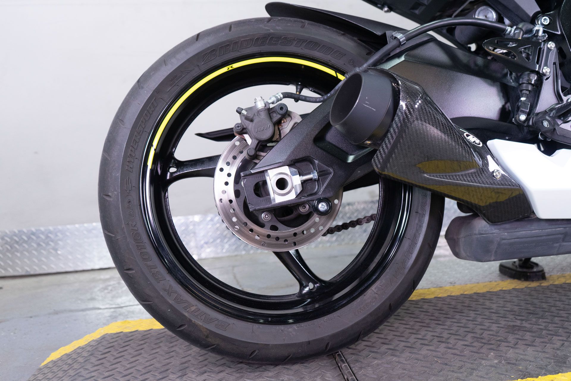 2022 Suzuki GSX-R600 in Sacramento, California - Photo 8