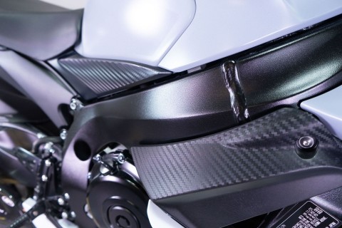 2022 Suzuki GSX-R600 in Sacramento, California - Photo 11