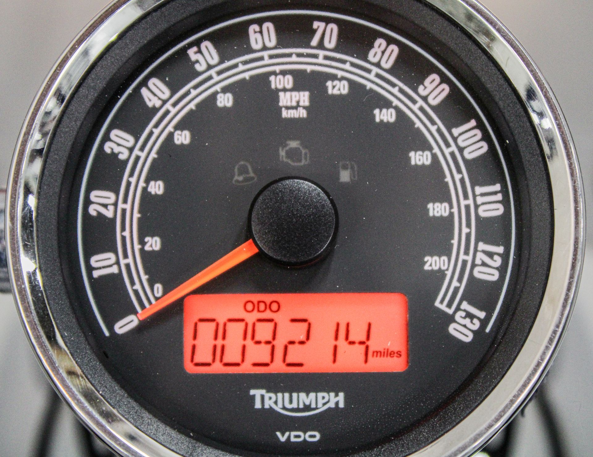 2013 Triumph America in Sacramento, California - Photo 17