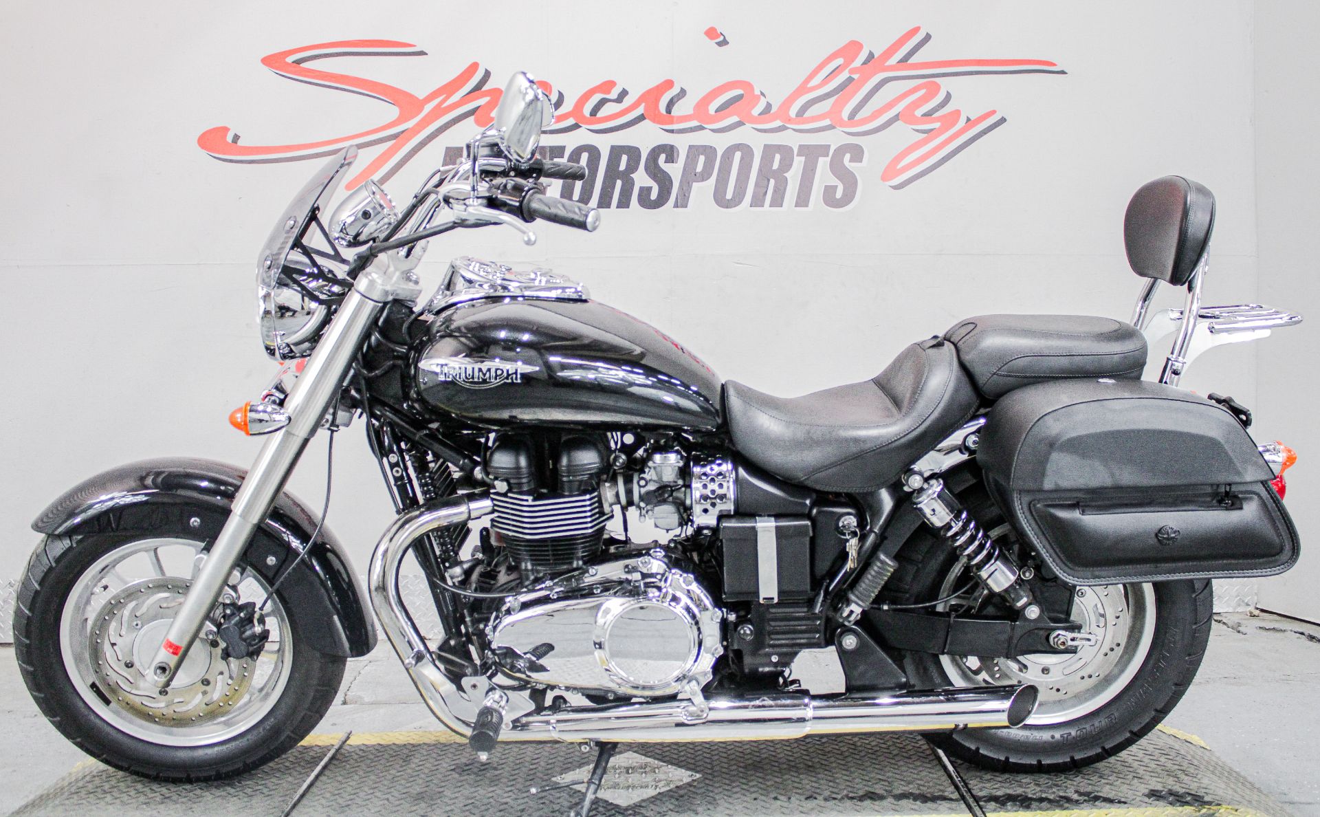 2013 Triumph America in Sacramento, California - Photo 8