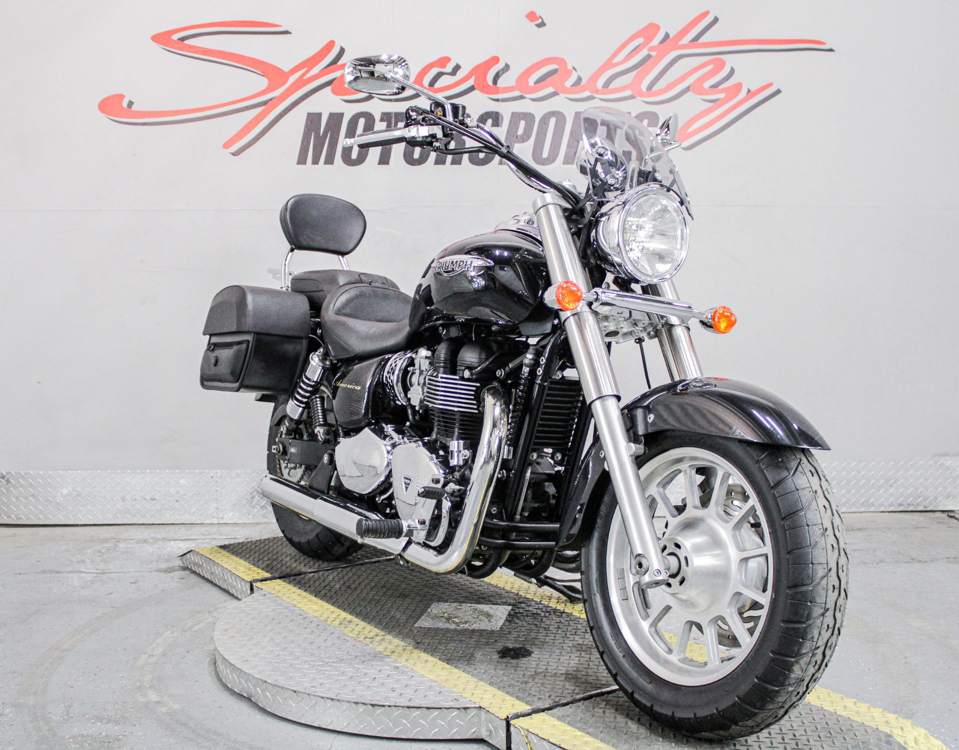 2013 Triumph America in Sacramento, California - Photo 13