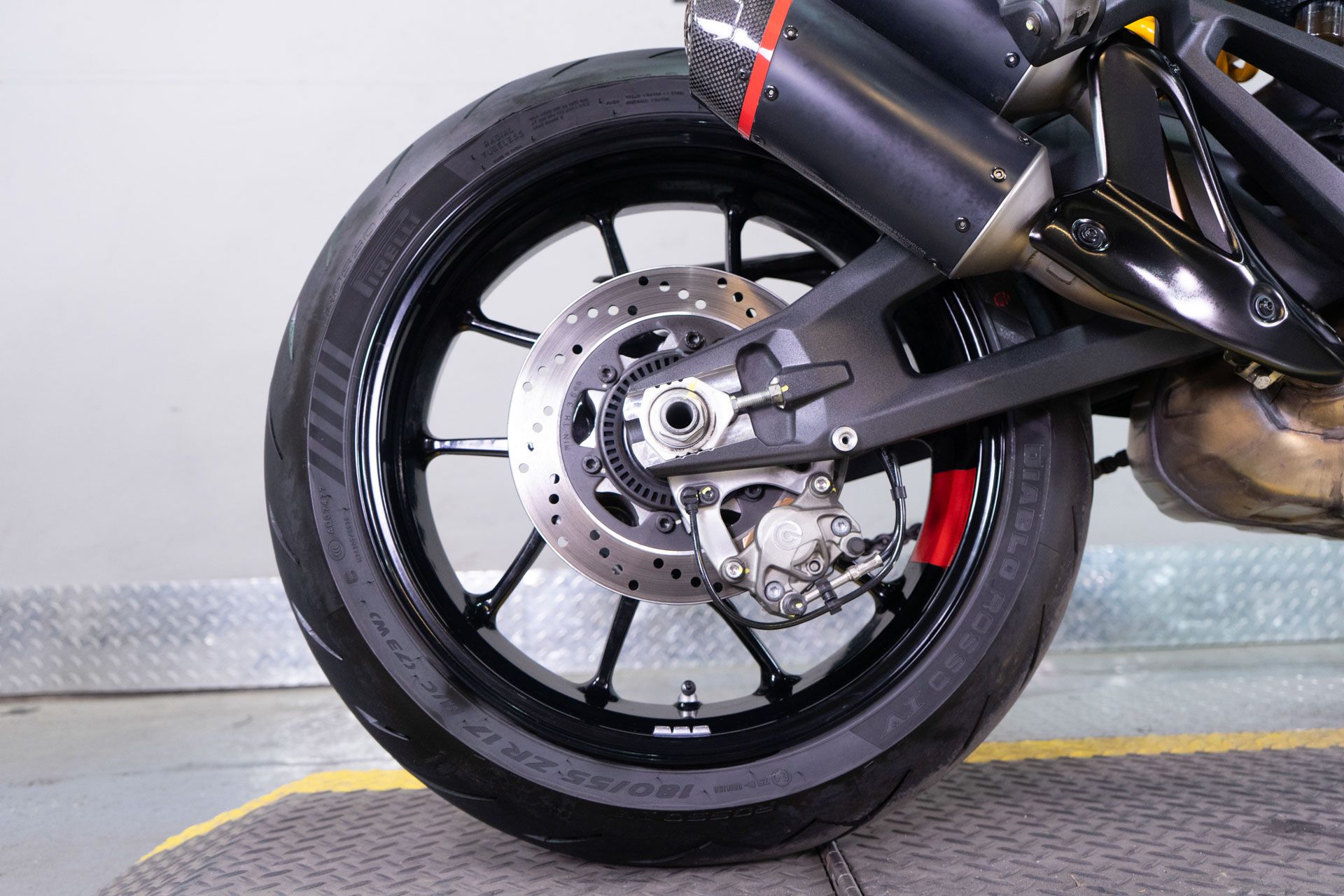 2023 Ducati Monster SP in Sacramento, California - Photo 8