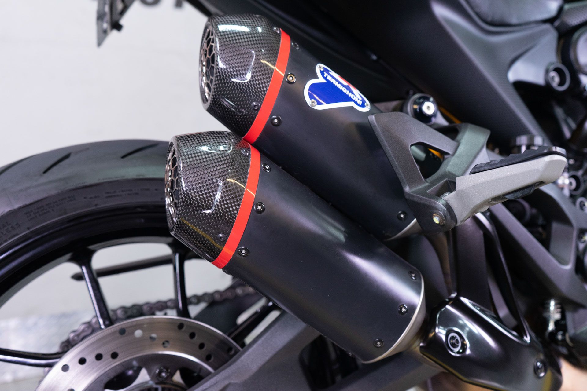 2023 Ducati Monster SP in Sacramento, California - Photo 9