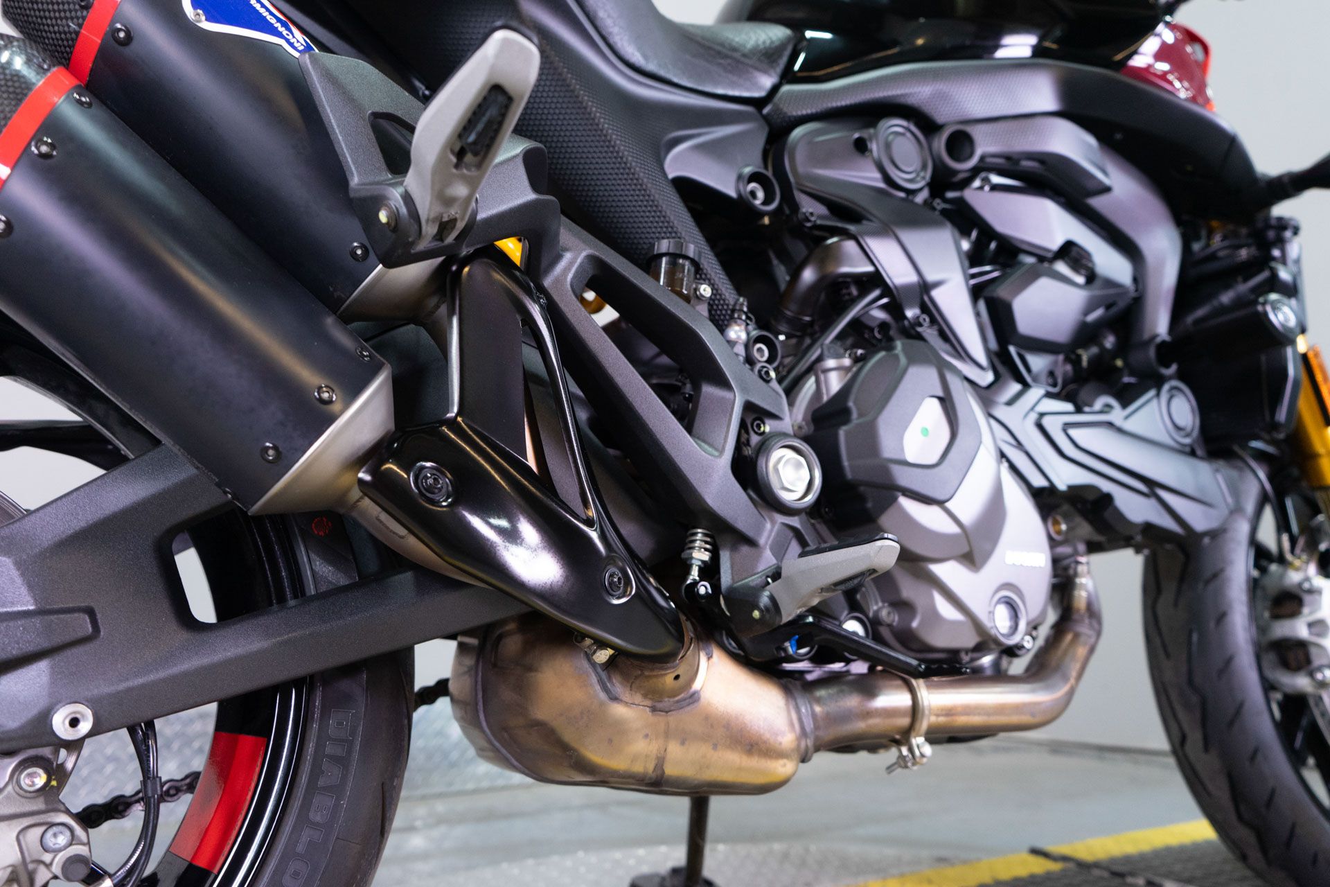 2023 Ducati Monster SP in Sacramento, California - Photo 10