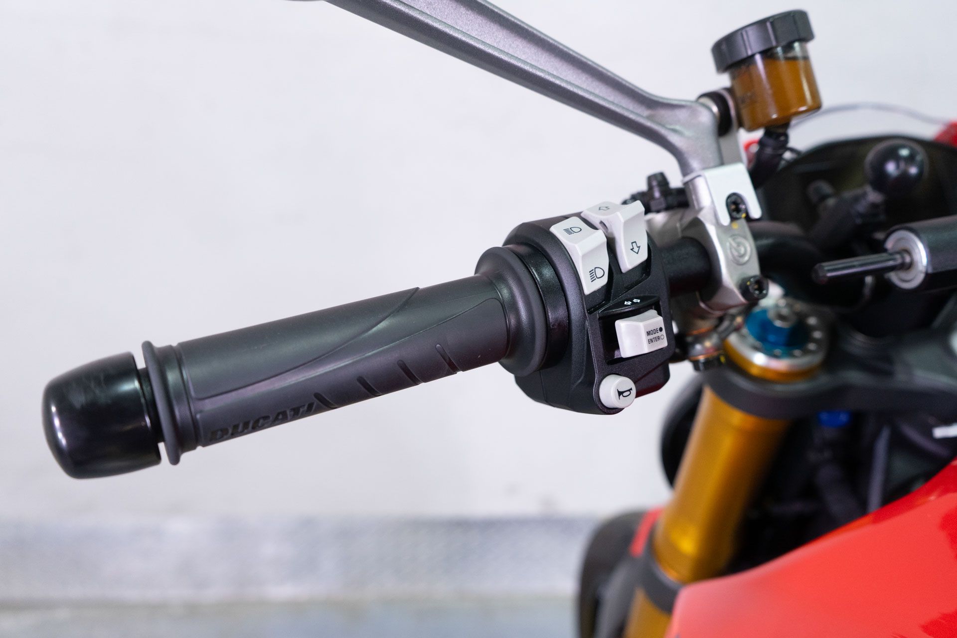 2023 Ducati Monster SP in Sacramento, California - Photo 14