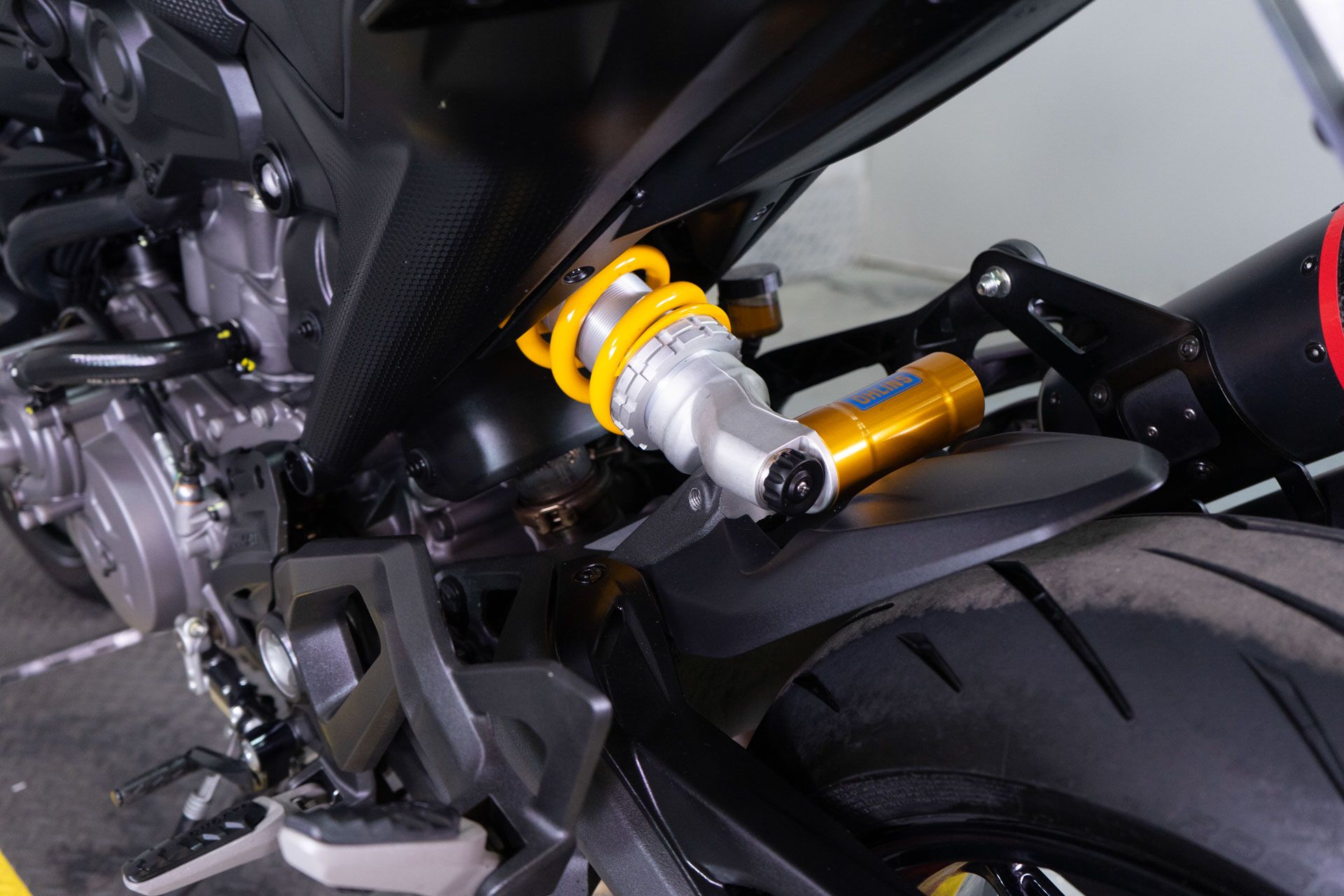 2023 Ducati Monster SP in Sacramento, California - Photo 20