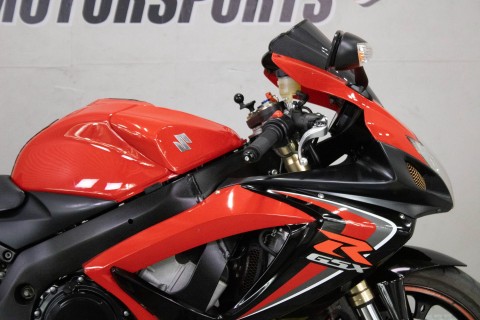 2006 Suzuki GSX-R600™ in Sacramento, California - Photo 2