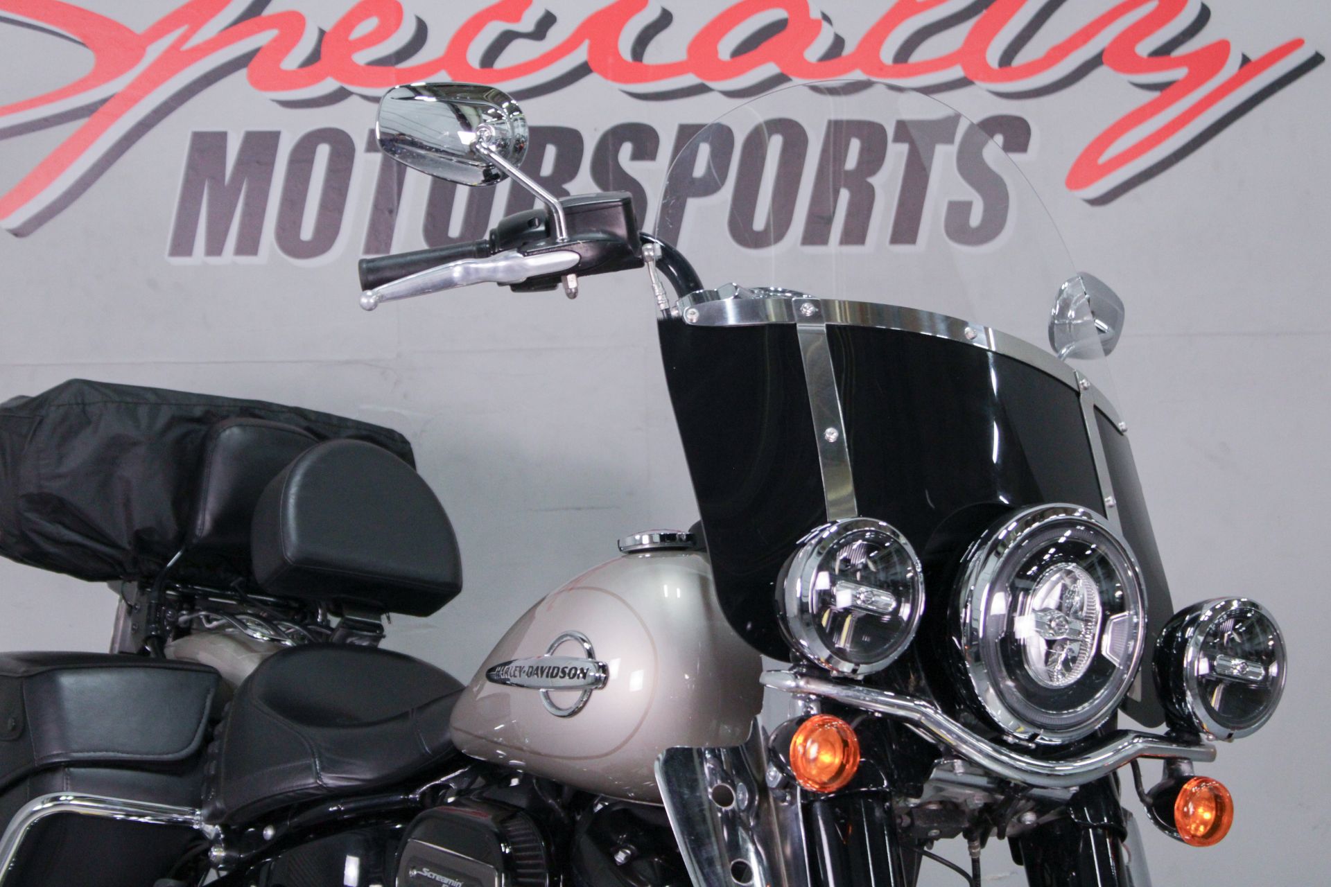 2018 Harley-Davidson Heritage Classic in Sacramento, California - Photo 14