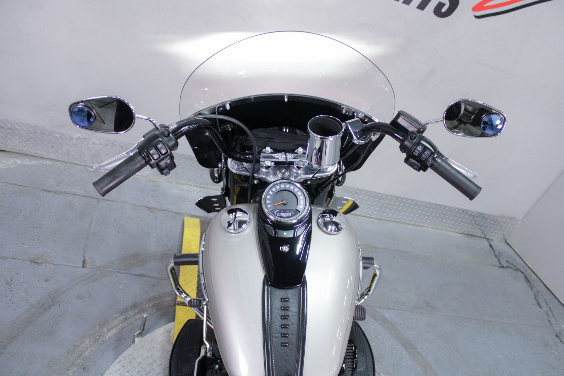 2018 Harley-Davidson Heritage Classic in Sacramento, California - Photo 17