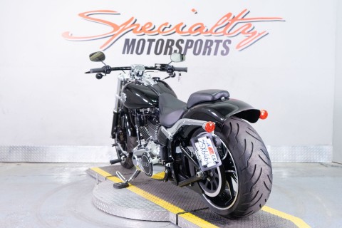 2015 Harley-Davidson Breakout® in Sacramento, California - Photo 5