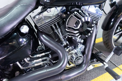 2015 Harley-Davidson Breakout® in Sacramento, California - Photo 9