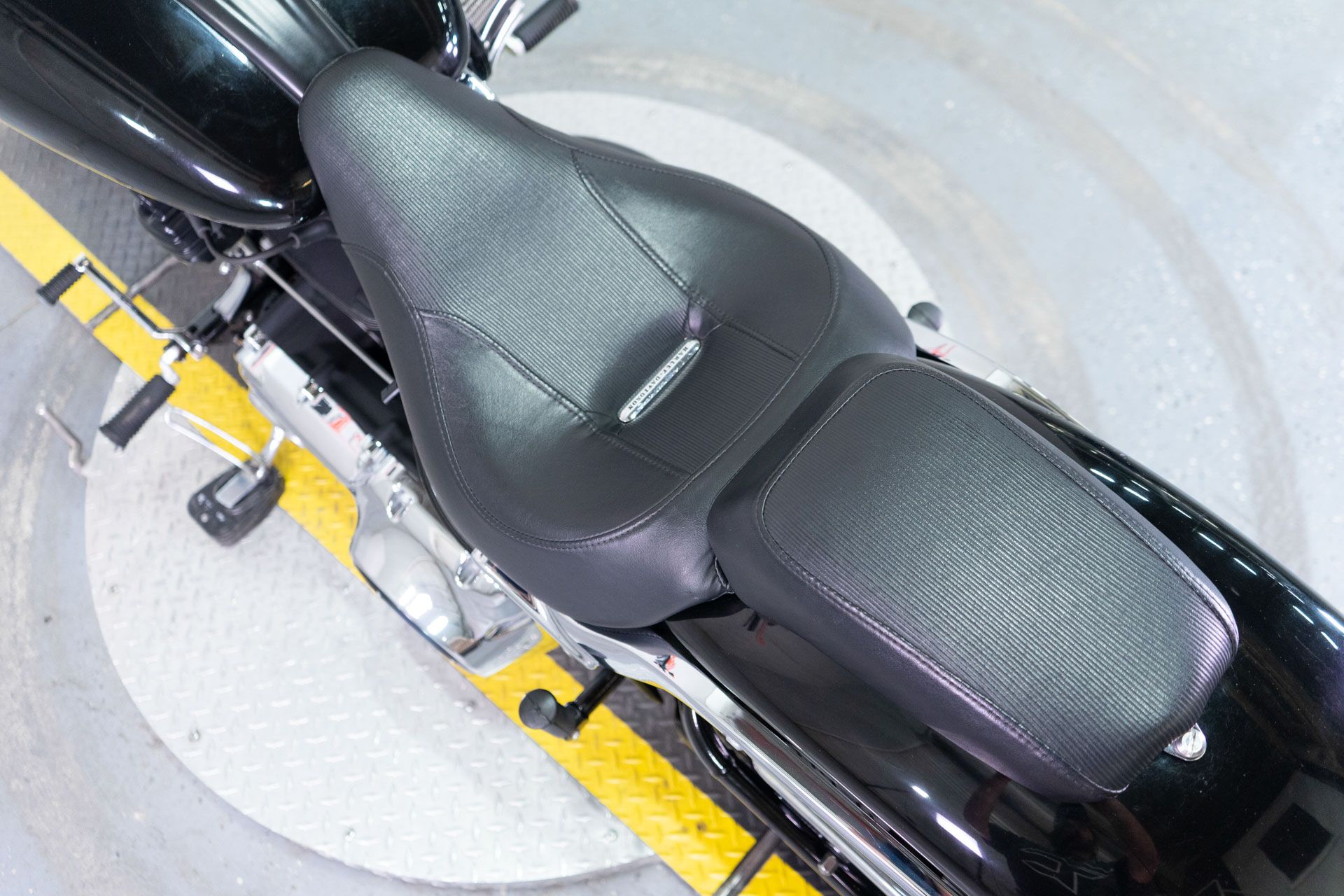 2015 Harley-Davidson Breakout® in Sacramento, California - Photo 15