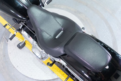 2015 Harley-Davidson Breakout® in Sacramento, California - Photo 15