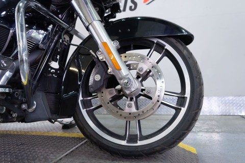 2017 Harley-Davidson Street Glide® Special in Sacramento, California - Photo 7