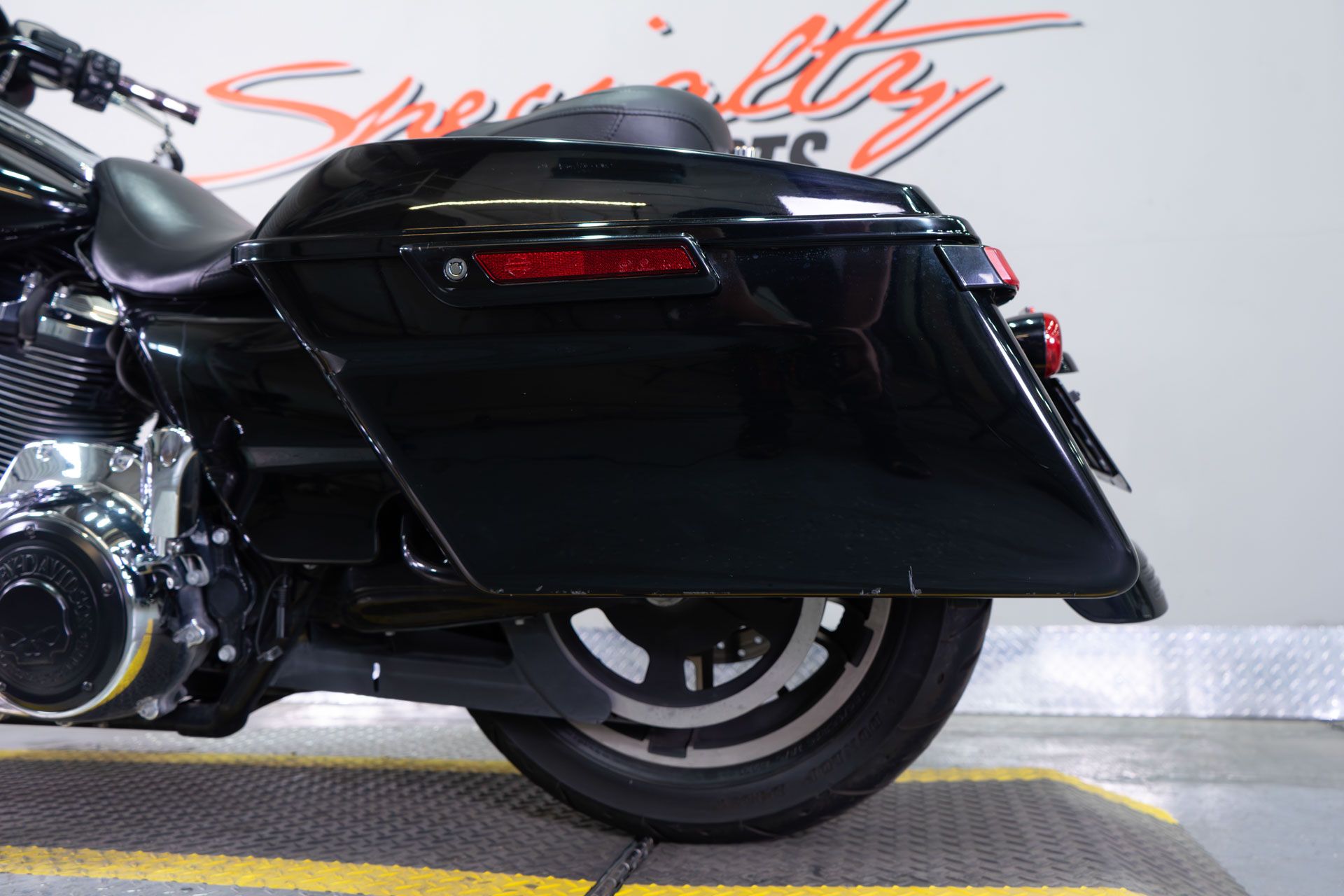 2017 Harley-Davidson Street Glide® Special in Sacramento, California - Photo 12