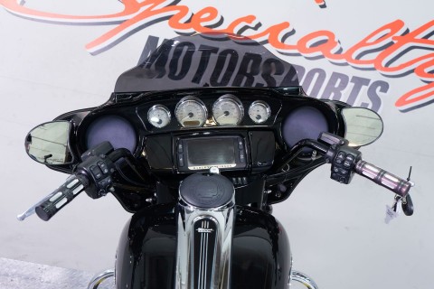 2017 Harley-Davidson Street Glide® Special in Sacramento, California - Photo 16