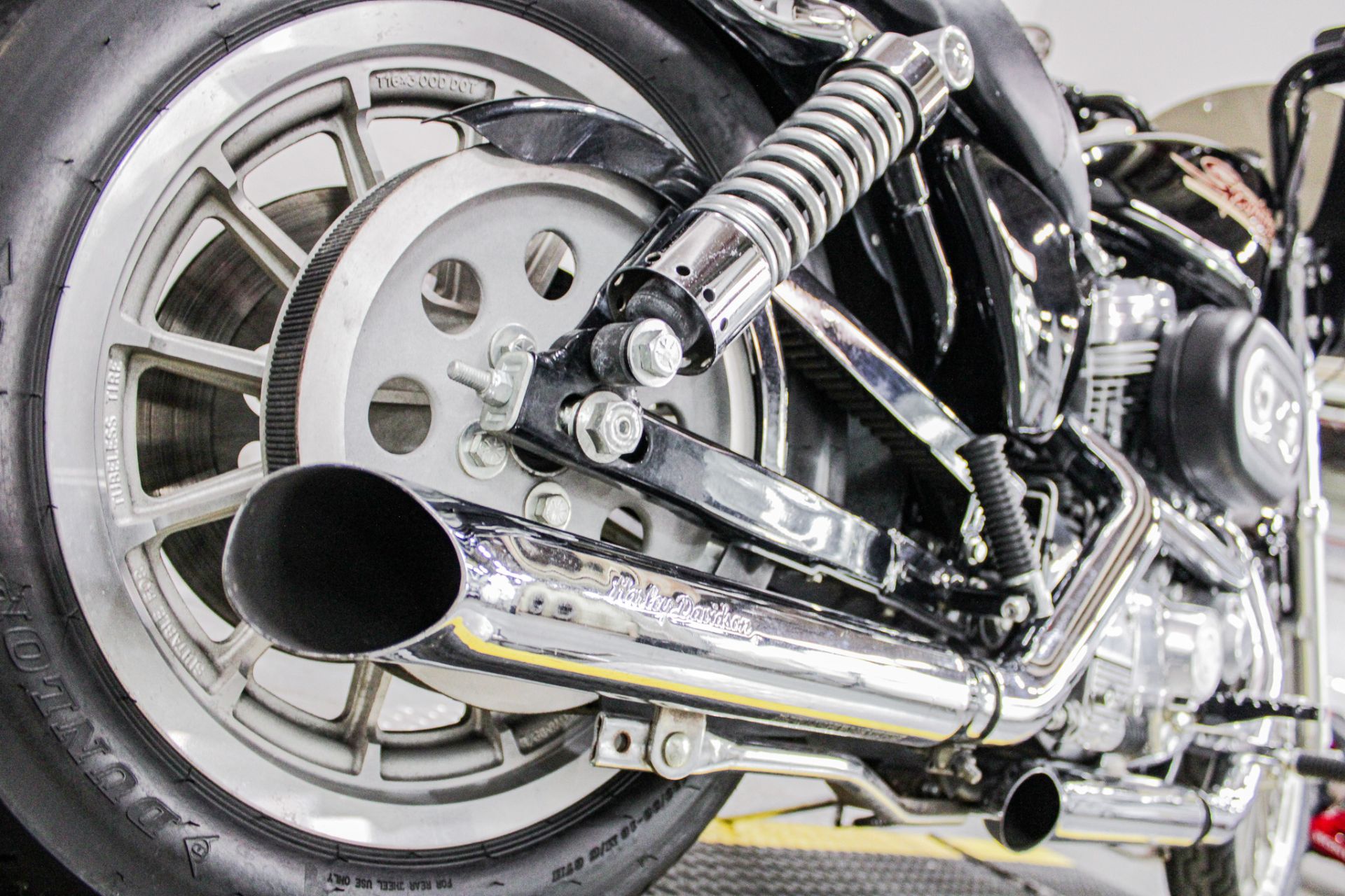 Modified Exhaust - Photo 16