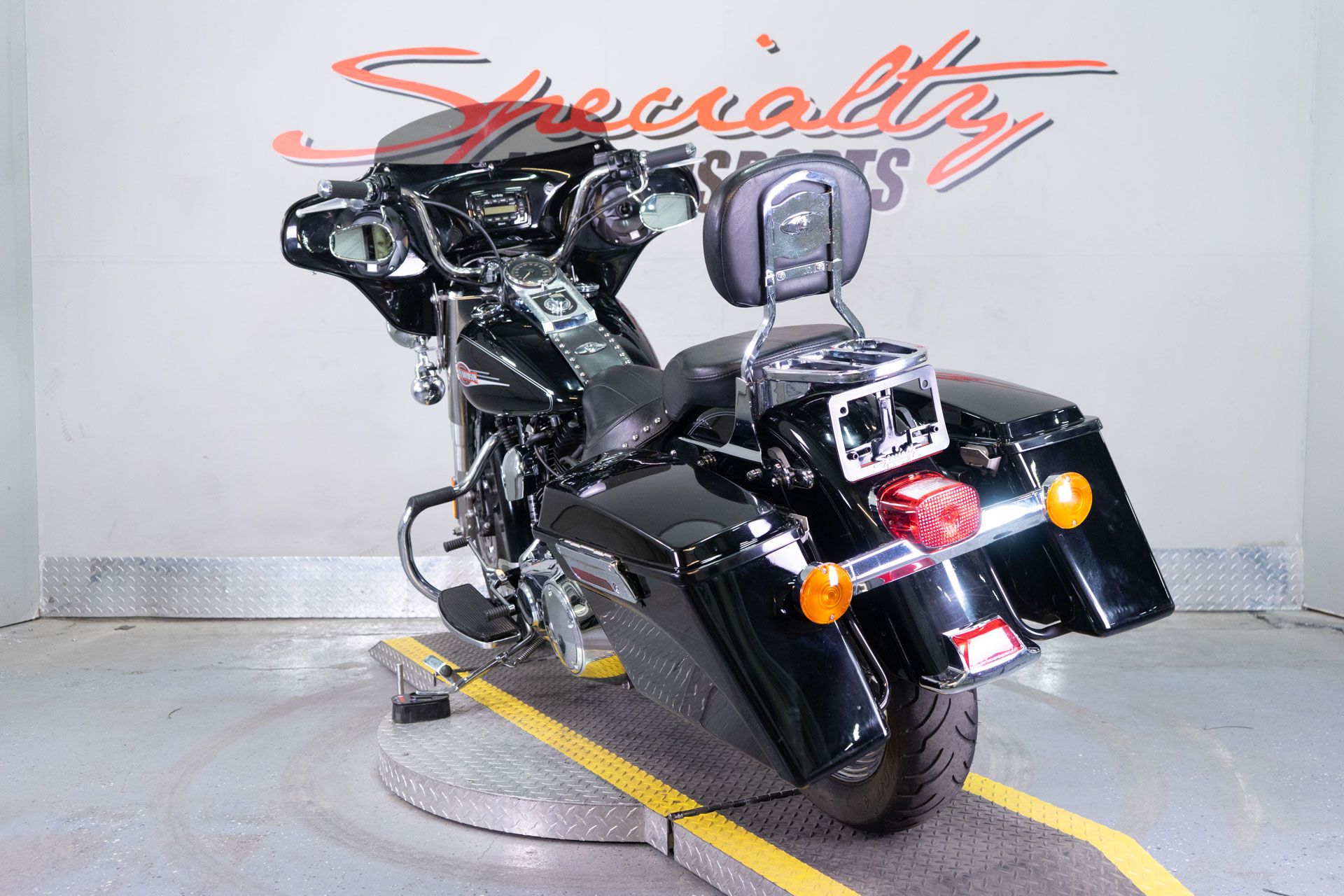 2007 Harley-Davidson Heritage Softail Classic in Sacramento, California - Photo 5