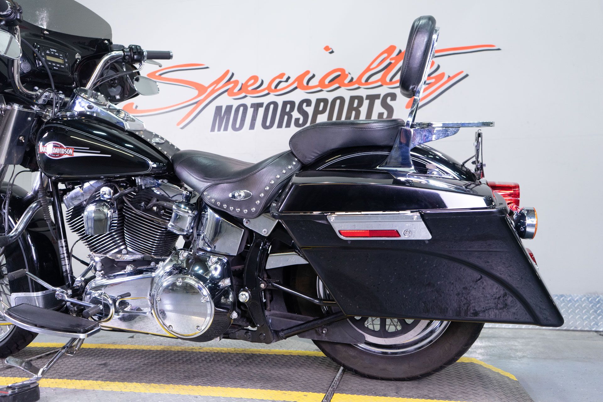 2007 Harley-Davidson Heritage Softail Classic in Sacramento, California - Photo 10