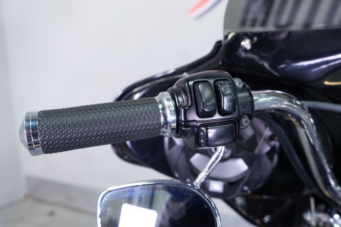 2007 Harley-Davidson Heritage Softail Classic in Sacramento, California - Photo 13