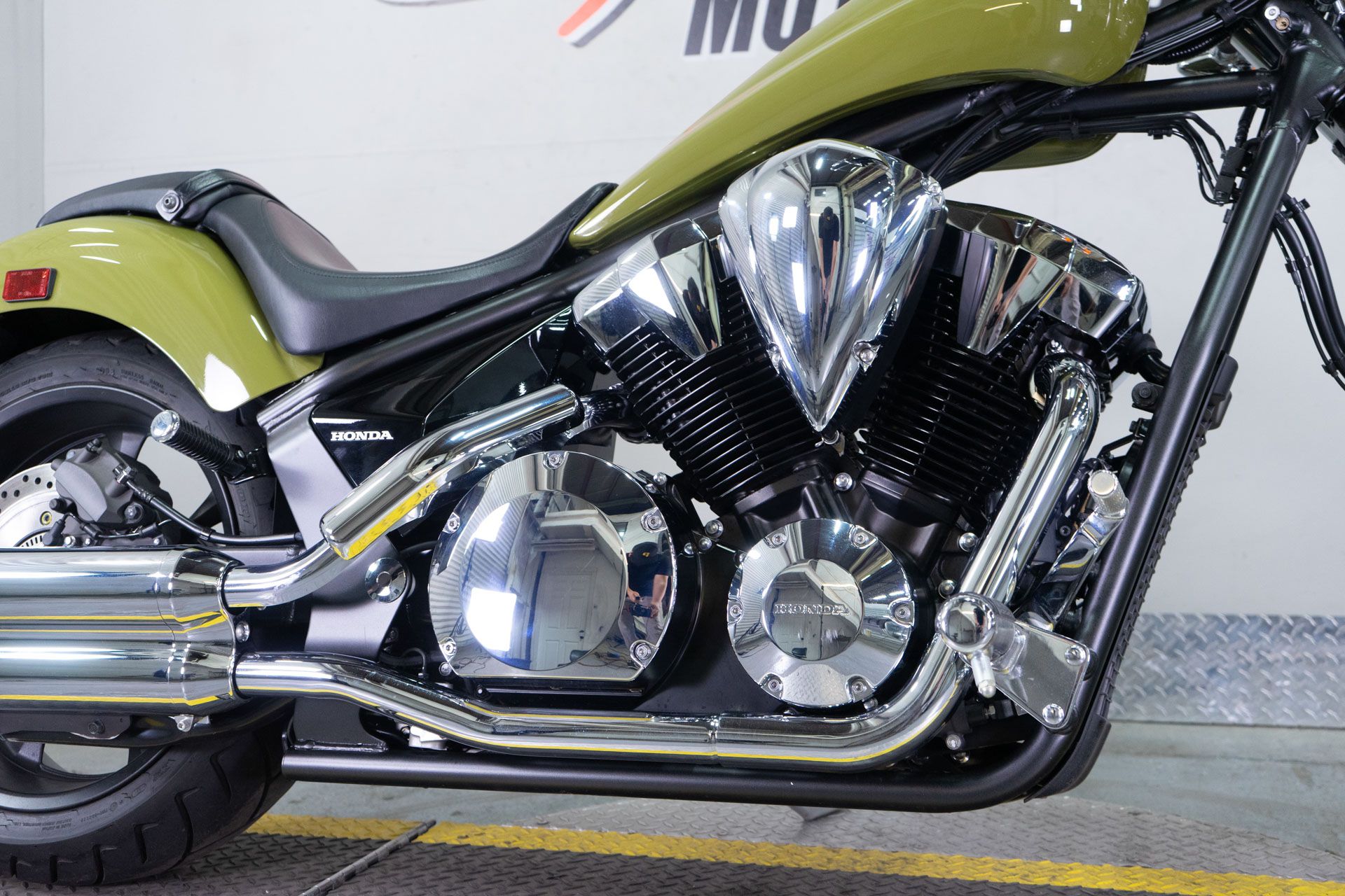 2024 Honda Fury in Sacramento, California - Photo 9