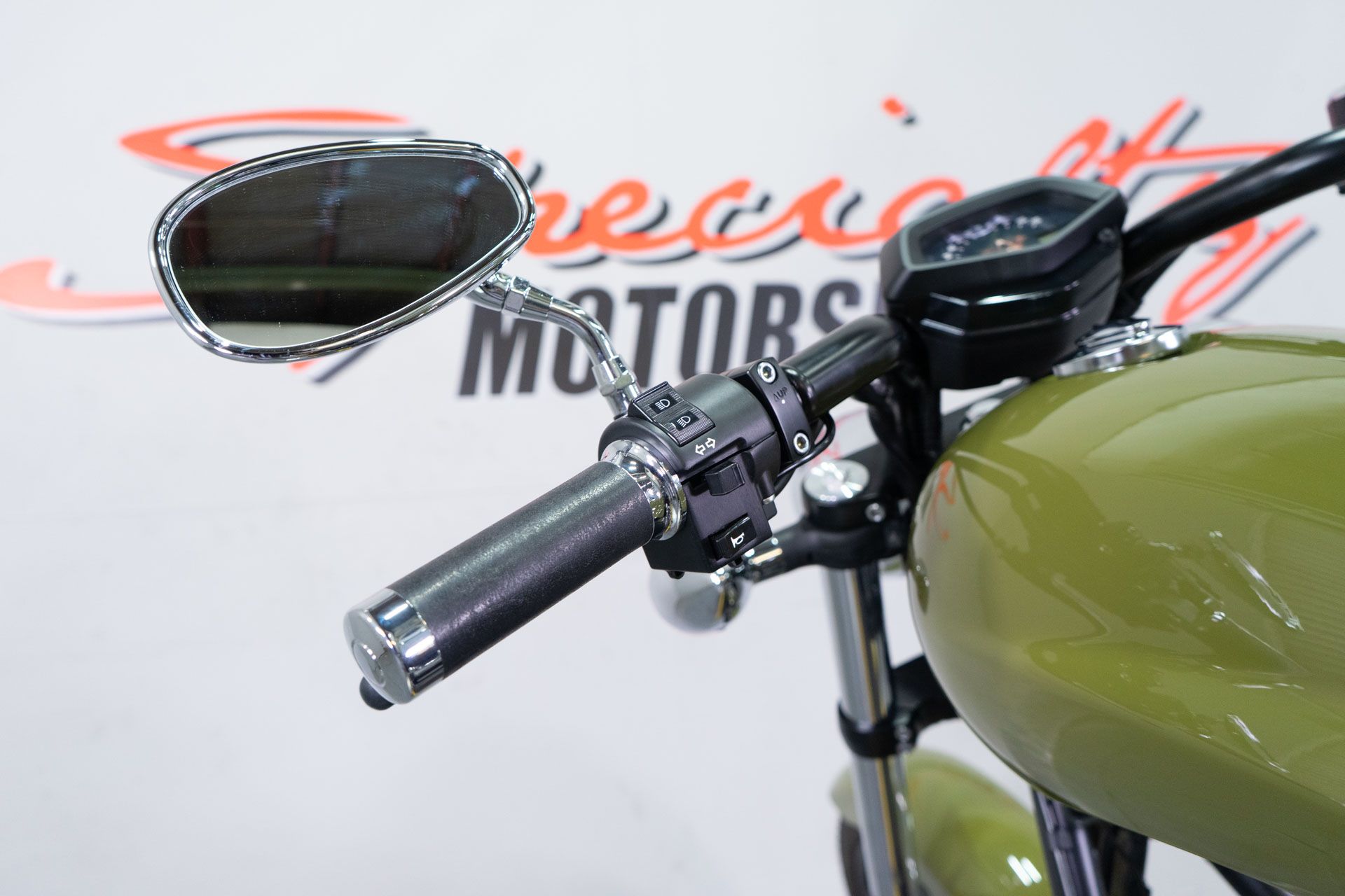 2024 Honda Fury in Sacramento, California - Photo 15