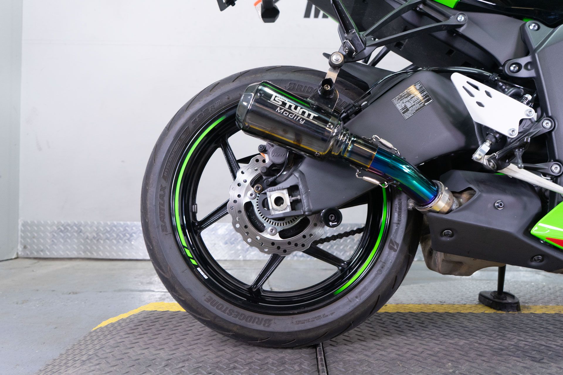 2023 Kawasaki Ninja ZX-6R ABS KRT Edition in Sacramento, California - Photo 8