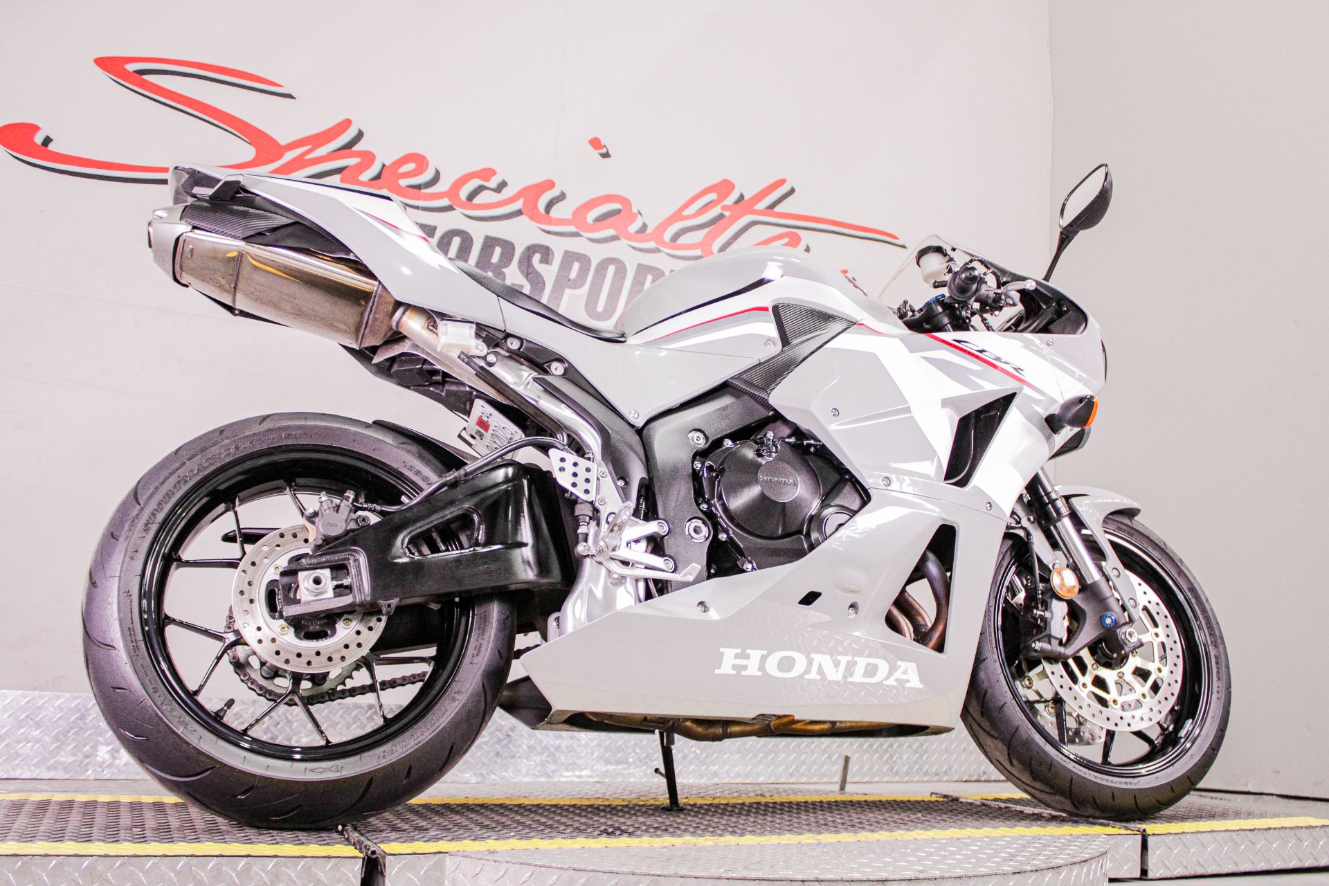 2025 Honda CBR600RR ABS in Sacramento, California - Photo 15