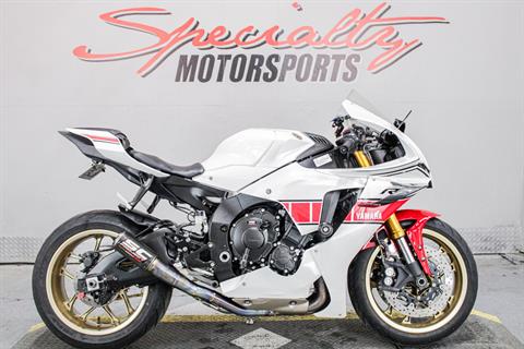 YAM000724 - 2022 - Yamaha Motor Corp., USA - YZF-R1 World GP 60th Anniversary Edition Specialty Motorsports - Photo 1