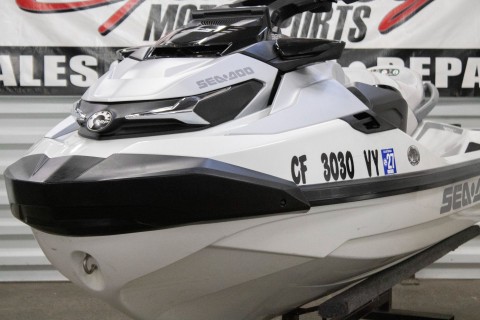 2025 Sea-Doo GTX LIMITED 325 in Sacramento, California - Photo 2