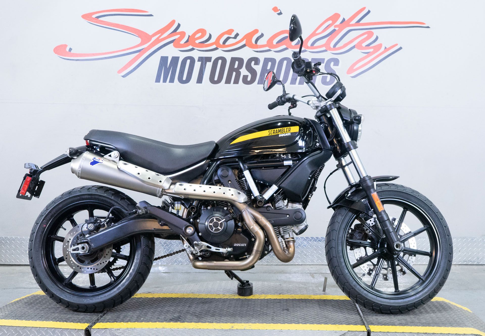 2016 Ducati Scramber Sixty2 in Sacramento, California - Photo 1