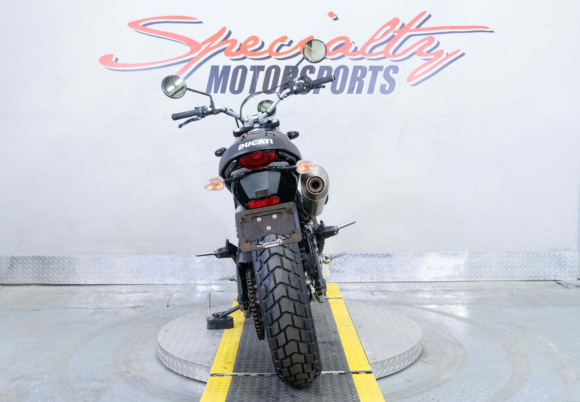 2016 Ducati Scramber Sixty2 in Sacramento, California - Photo 6