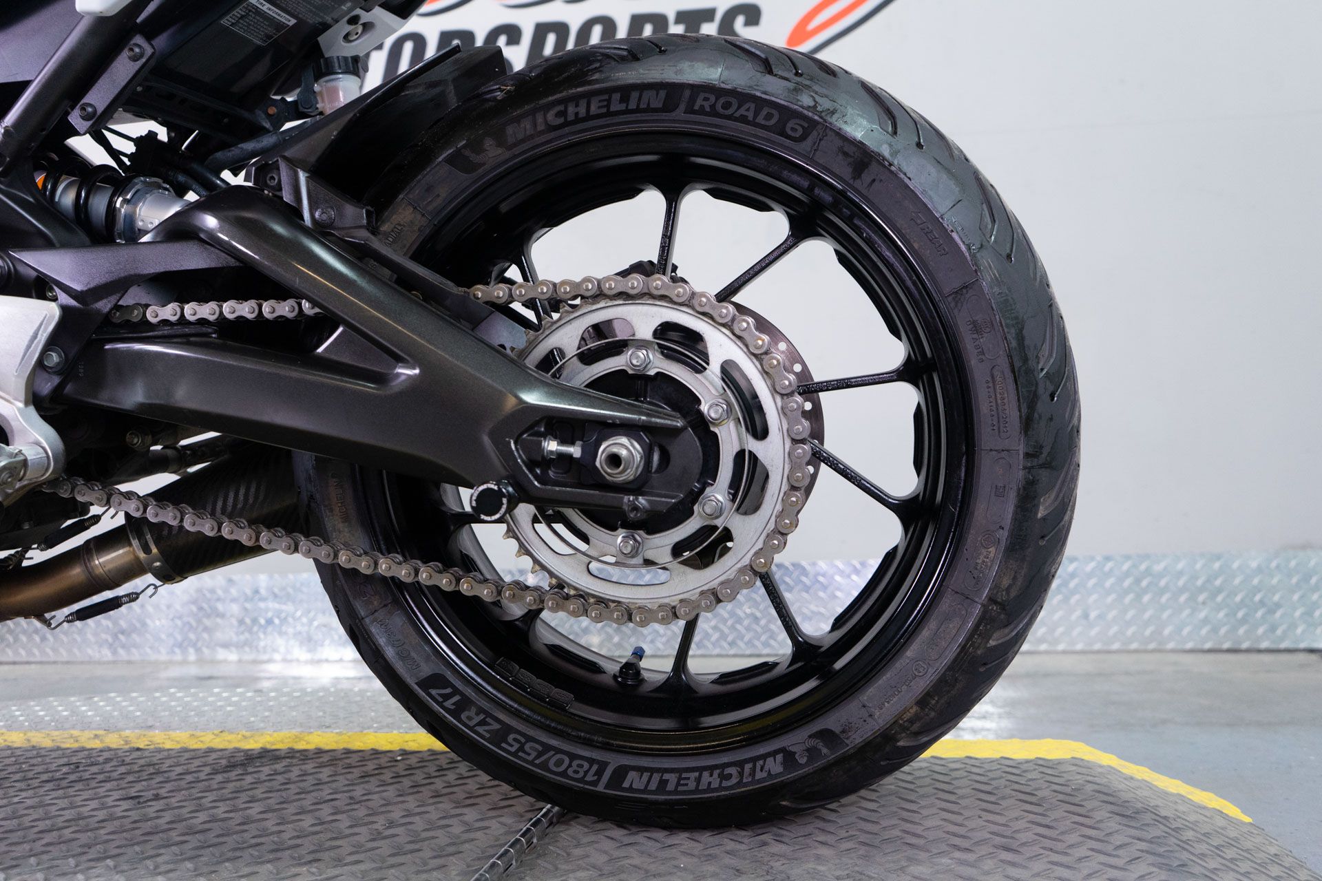 2017 Yamaha FZ-09 in Sacramento, California - Photo 11