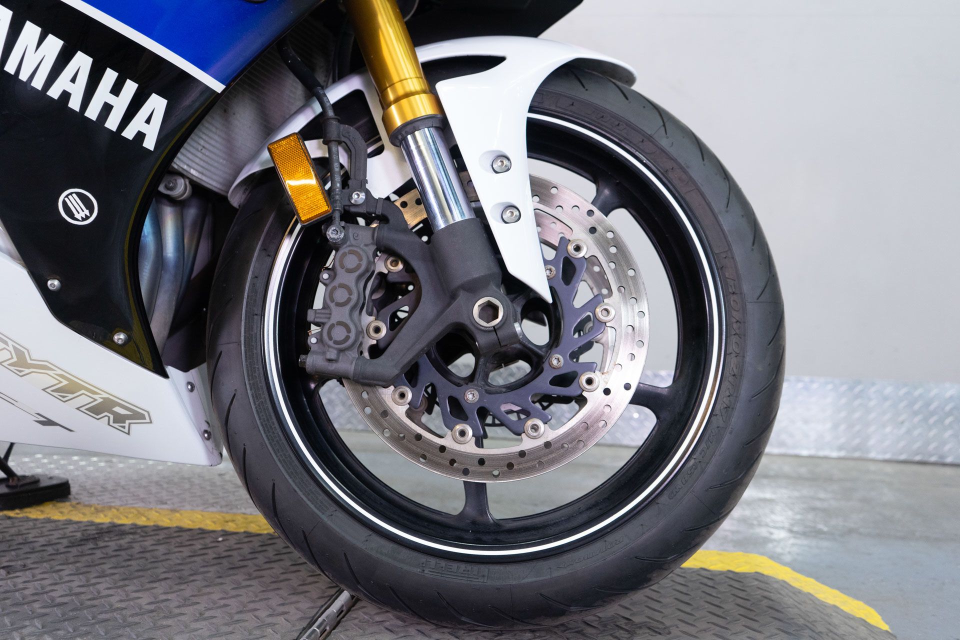 2013 Yamaha YZF-R1 in Sacramento, California - Photo 7