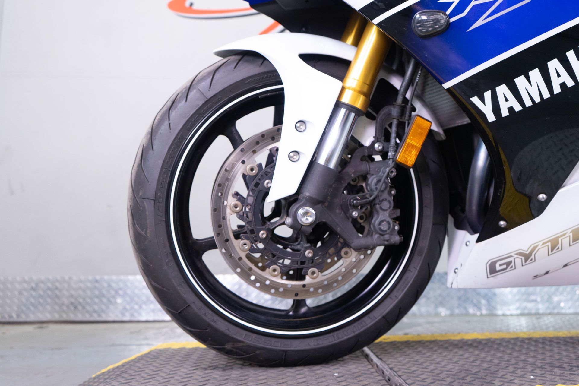 2013 Yamaha YZF-R1 in Sacramento, California - Photo 11