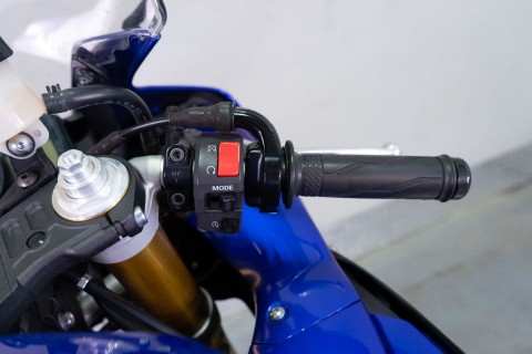 2013 Yamaha YZF-R1 in Sacramento, California - Photo 14