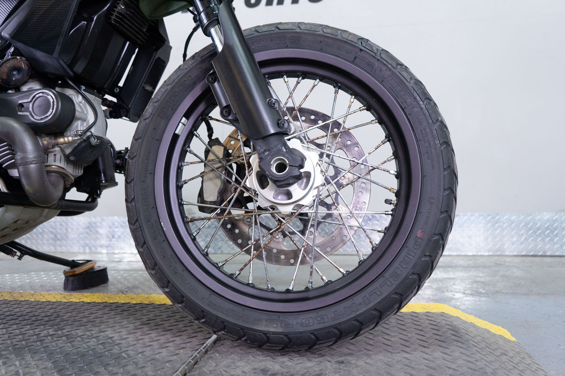 2016 Ducati Scrambler Urban Enduro in Sacramento, California - Photo 9