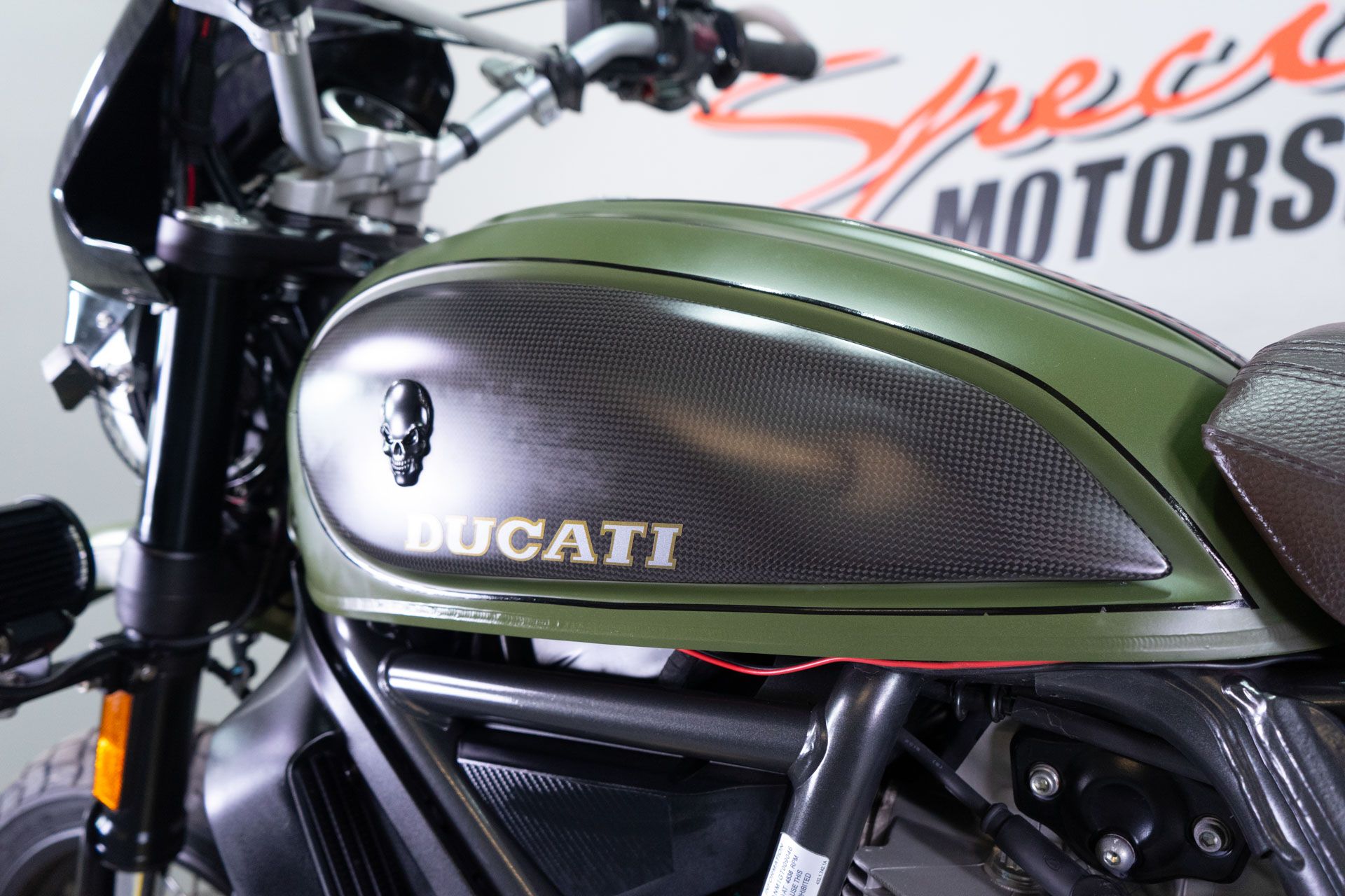 2016 Ducati Scrambler Urban Enduro in Sacramento, California - Photo 17